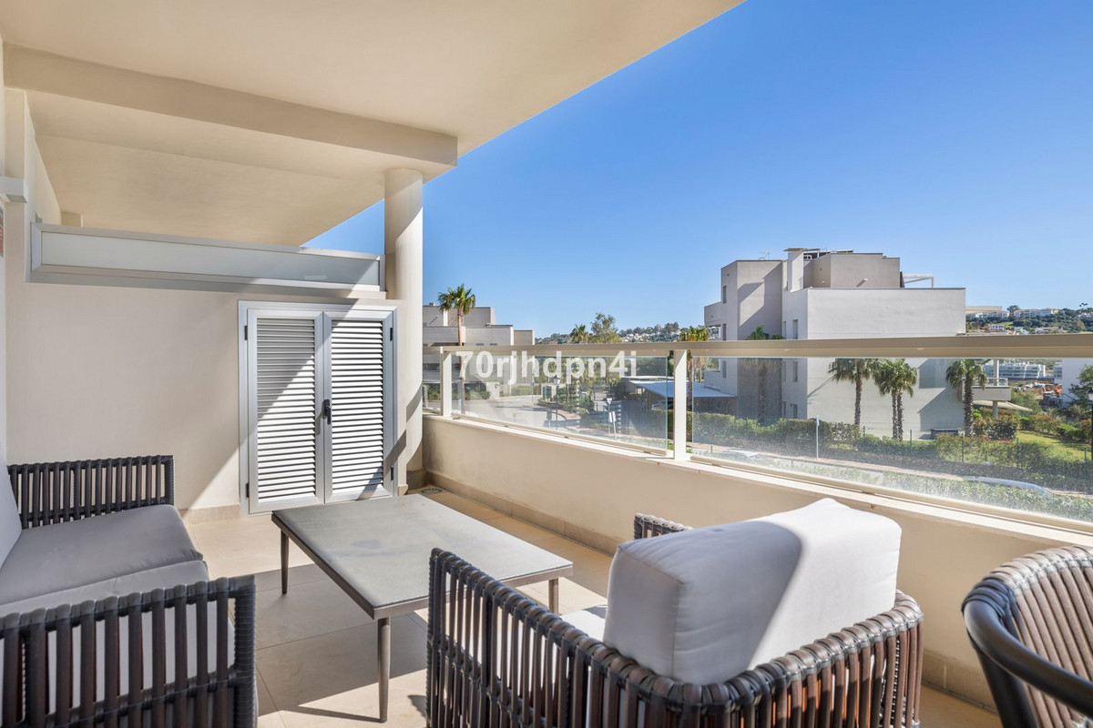 Se vende Apartamento Planta Media de 2 dormitorios en Costa Del Sol, Málaga, España