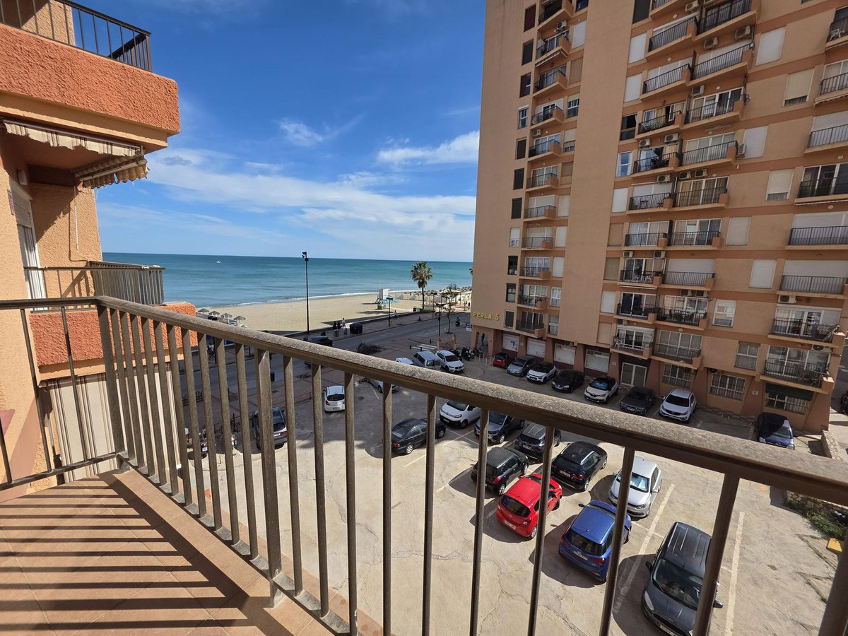 2 Bed Apartment for sale in Fuengirola Costa Del Sol, Málaga, Spain