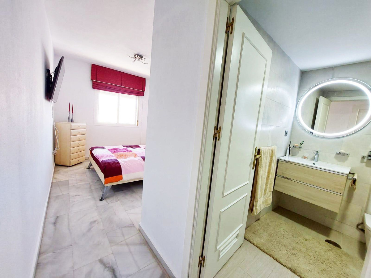 3 Bed Apartment for sale in Torremolinos Costa Del Sol, Málaga, Spain