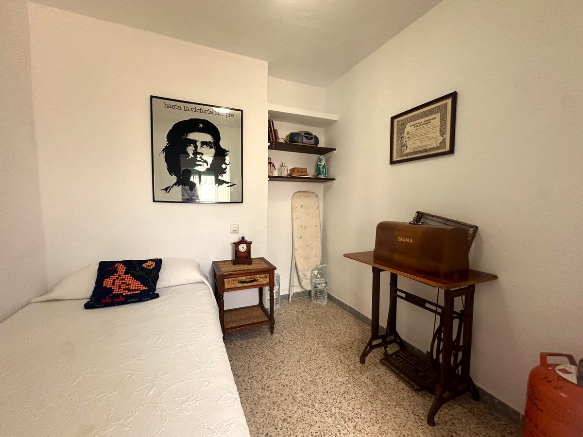 Se vende Apartamento Planta Baja de 2 dormitorios en Costa Del Sol, Cadiz, España
