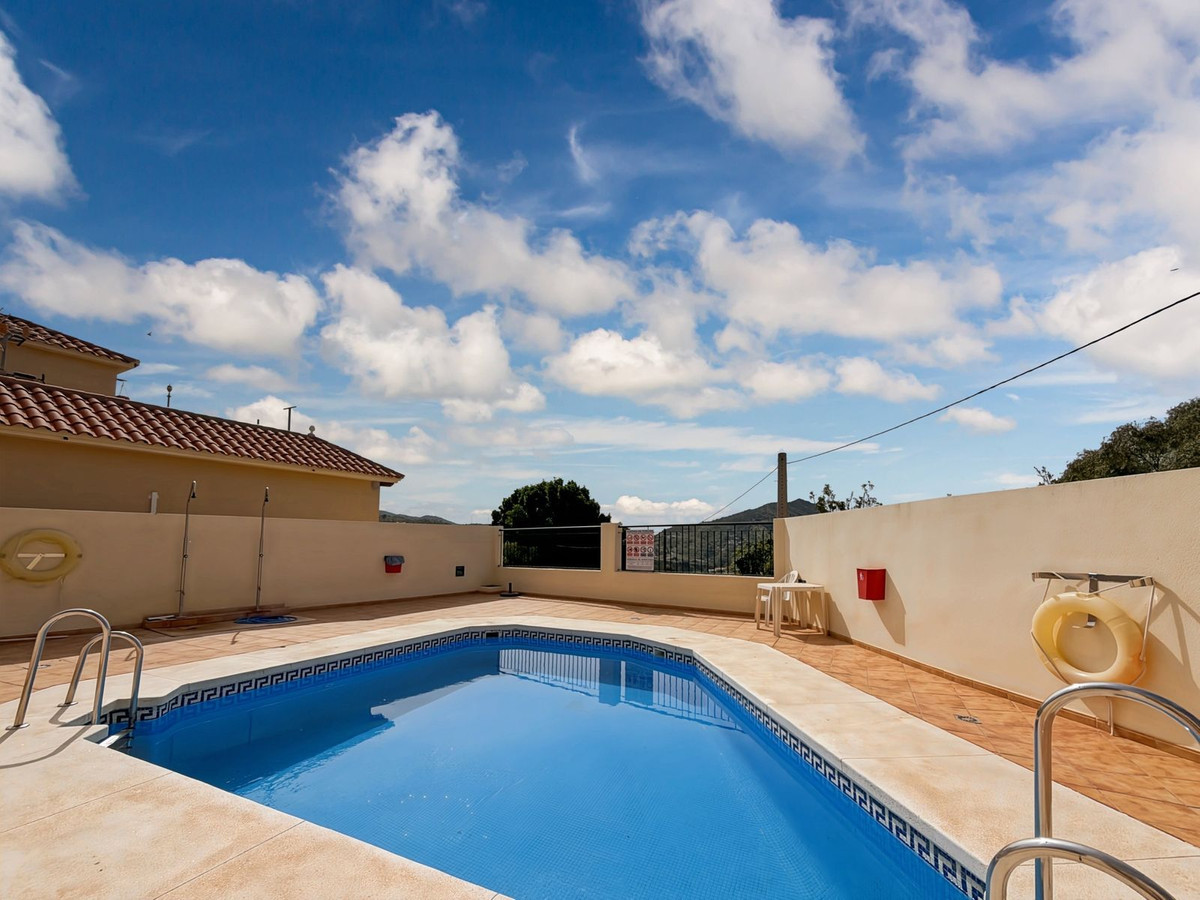 Se vende Apartamento Planta Media de 1 dormitorios en Costa Del Sol, Málaga, España