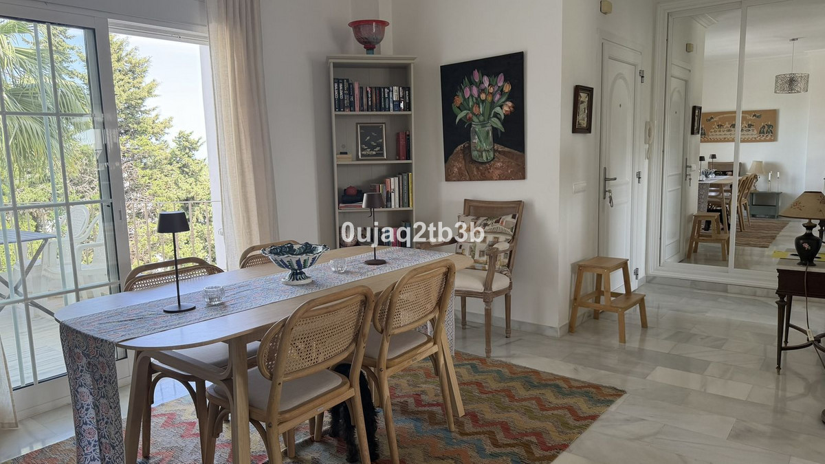 2 Bed Apartment for sale in Estepona Costa Del Sol, Málaga, Spain