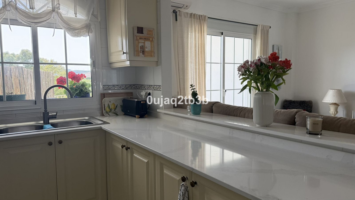 2 Bed Apartment for sale in Estepona Costa Del Sol, Málaga, Spain