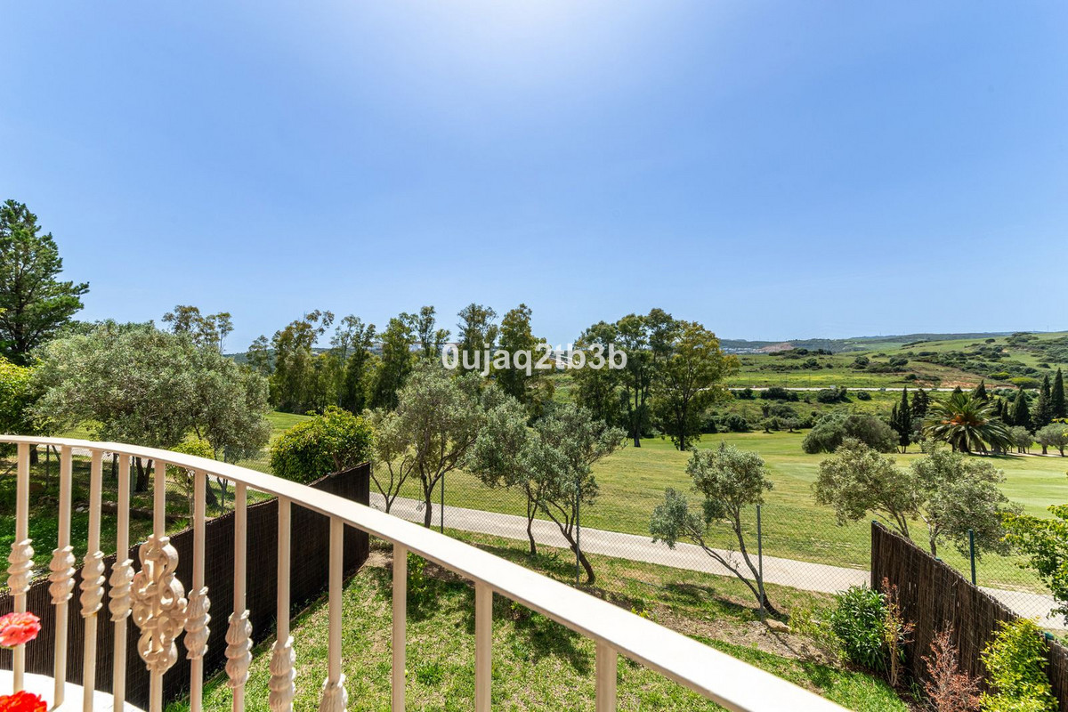 2 Bed Apartment for sale in Estepona Costa Del Sol, Málaga, Spain