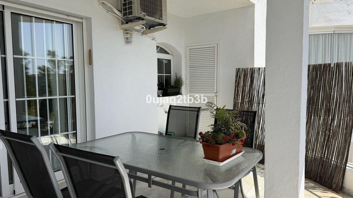 2 Bed Apartment for sale in Estepona Costa Del Sol, Málaga, Spain