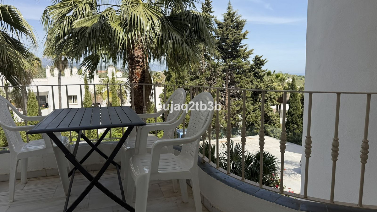 2 Bed Apartment for sale in Estepona Costa Del Sol, Málaga, Spain
