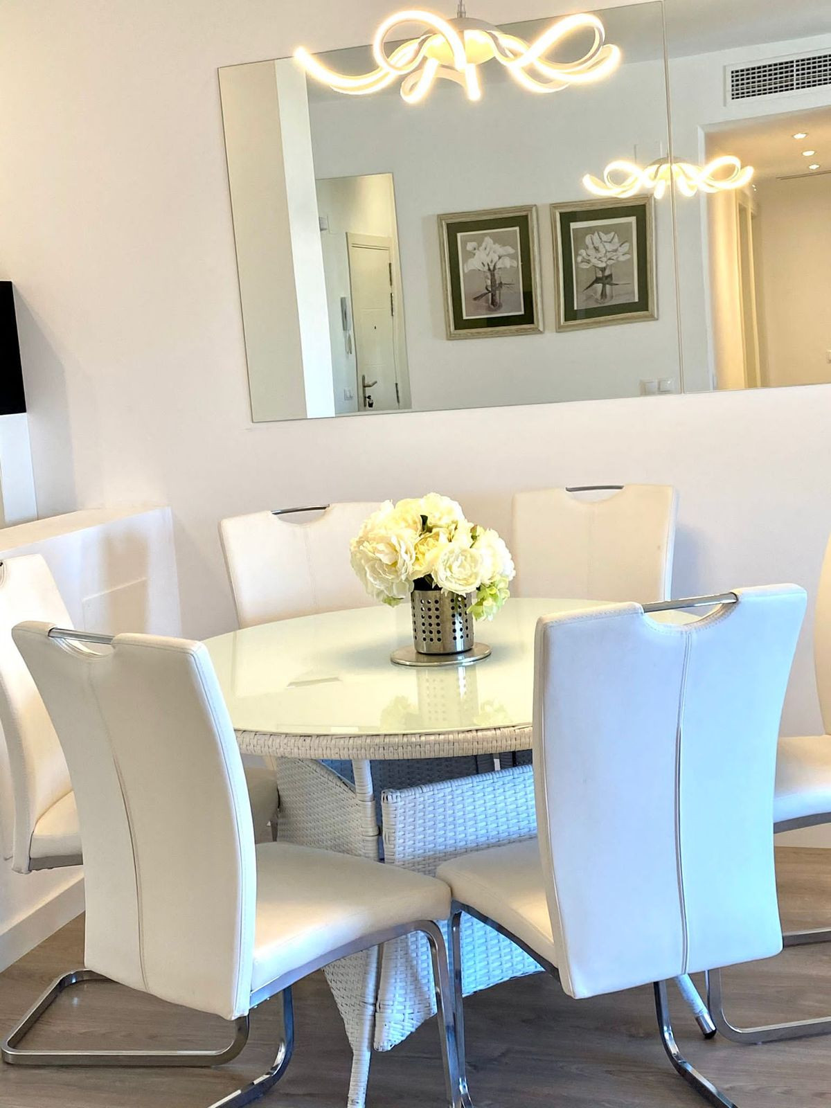 Se vende Apartamento en Planta Última de 3 dormitorios en Costa Del Sol, Málaga, España