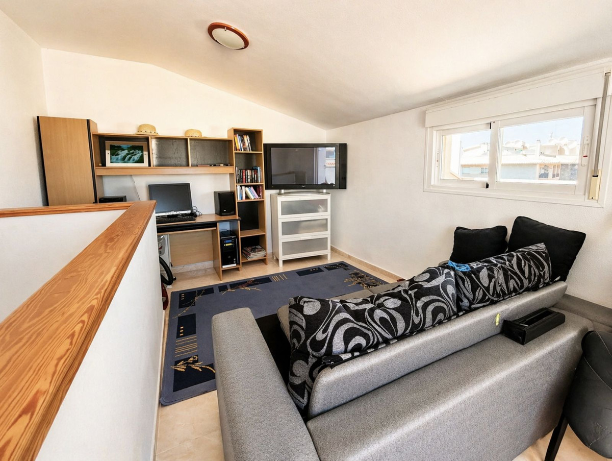 3 Bed Apartment for sale in Orihuela Costa Costa Blanca, Alicante, Spain