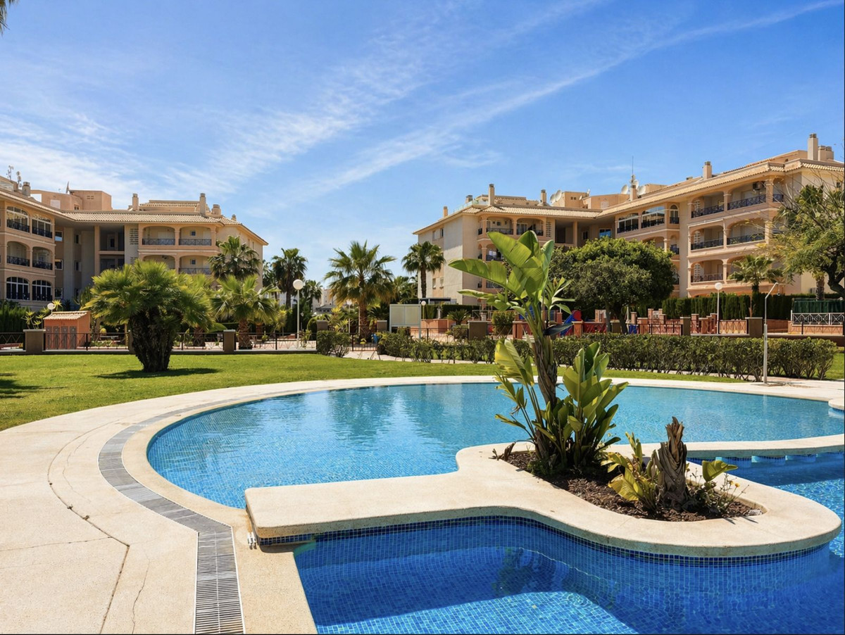 3 Bed Apartment for sale in Orihuela Costa Costa Blanca, Alicante, Spain