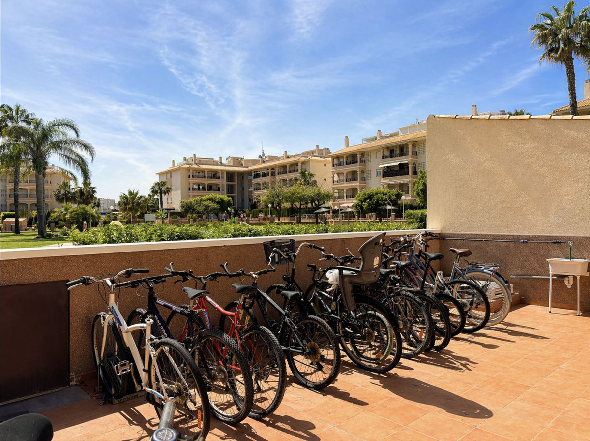 3 Bed Apartment for sale in Orihuela Costa Costa Blanca, Alicante, Spain