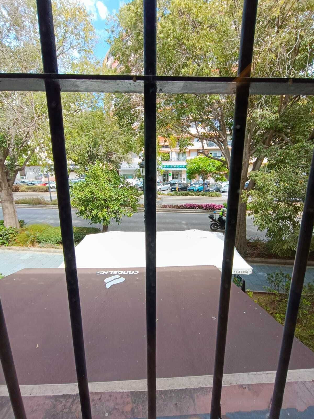 Se vende Oficina de 1 dormitorios en Costa Del Sol, Málaga, España