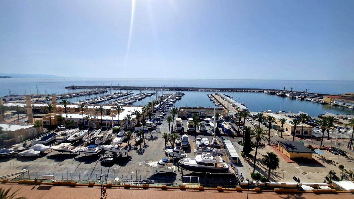 1 Bed Apartment for sale in Fuengirola Costa Del Sol, Málaga, Spain