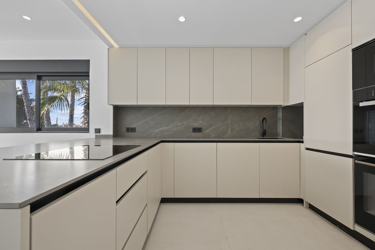 Se vende Ático Dúplex de 3 dormitorios en Costa Del Sol, Málaga, España