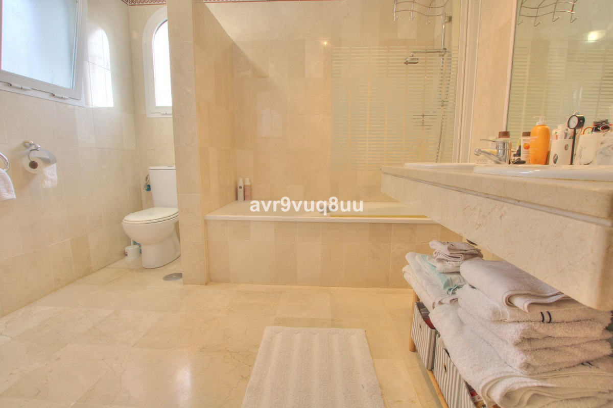 Se vende Ático de 4 dormitorios en Costa Del Sol, Málaga, España
