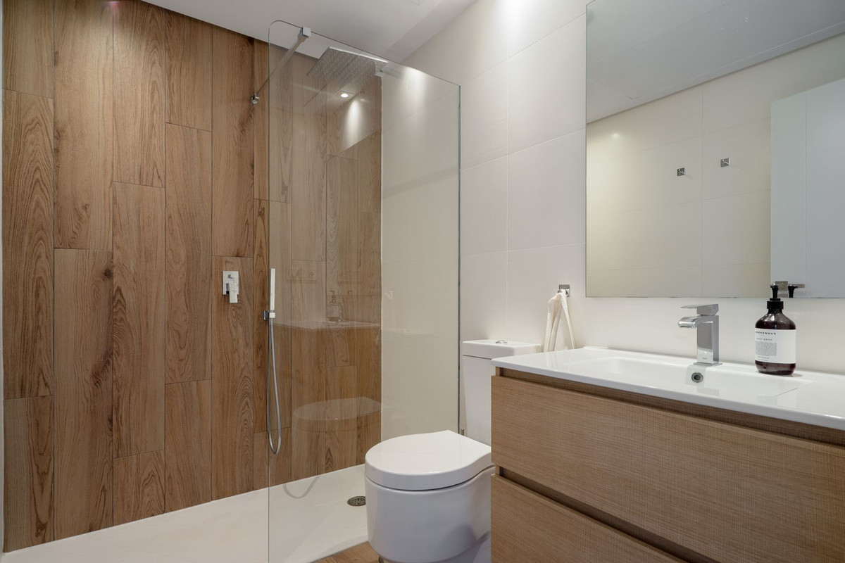 3 Bed Apartment for sale in Sotogrande Puerto Costa Del Sol, Cádiz, Spain