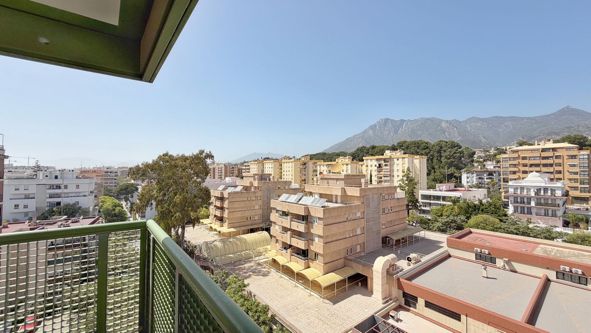 4 Bed Apartment for sale in Marbella Costa Del Sol, Málaga, Spain