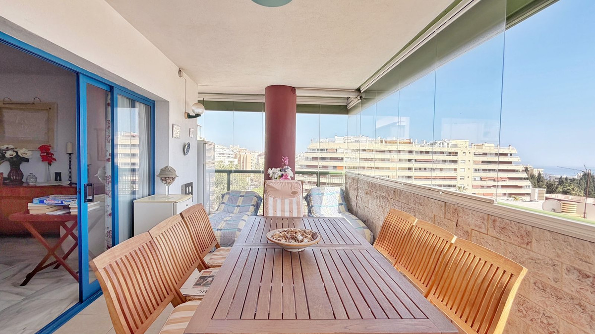 4 Bed Apartment for sale in Marbella Costa Del Sol, Málaga, Spain