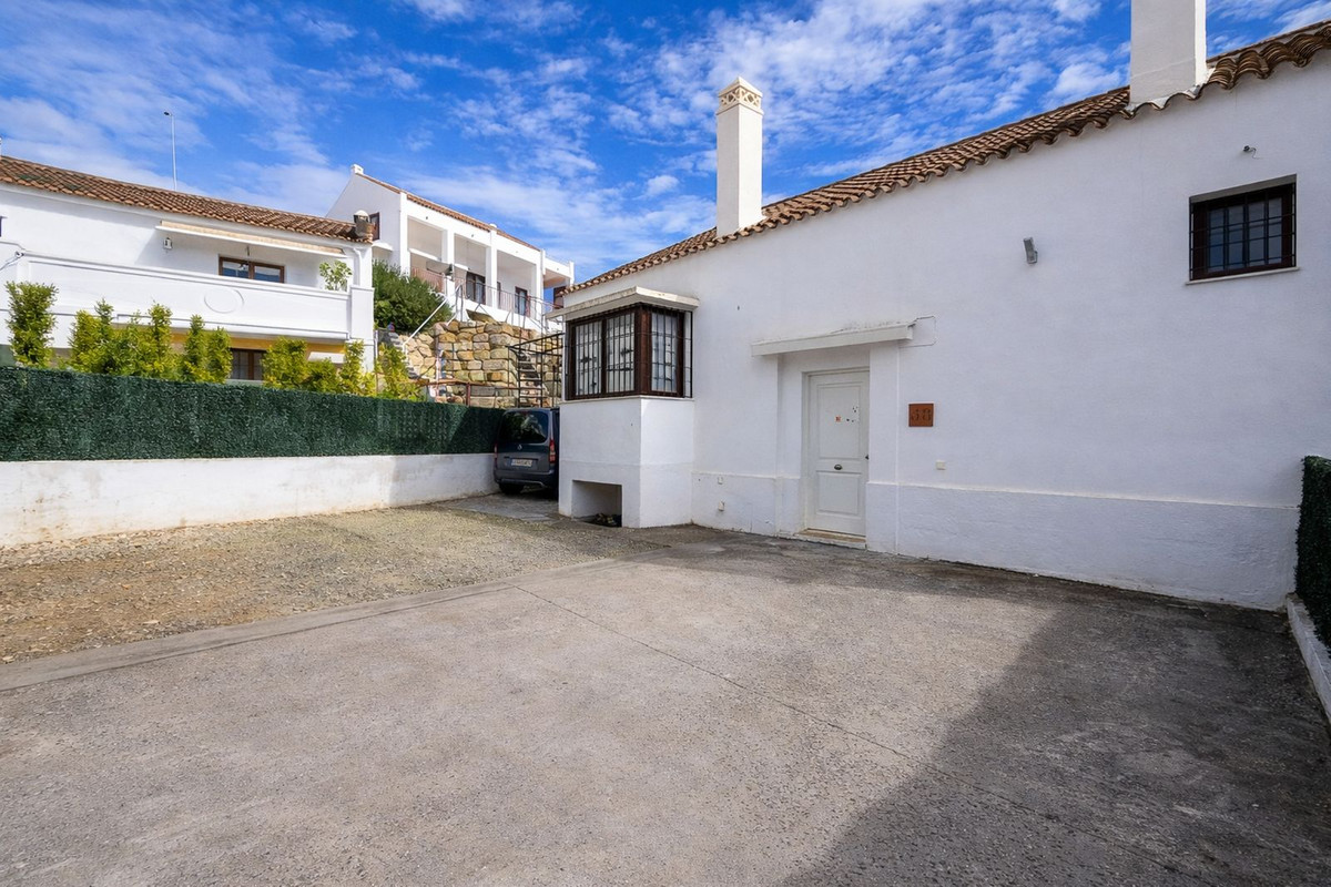 Se vende Pareada de 2 dormitorios en Costa Del Sol, Málaga, España