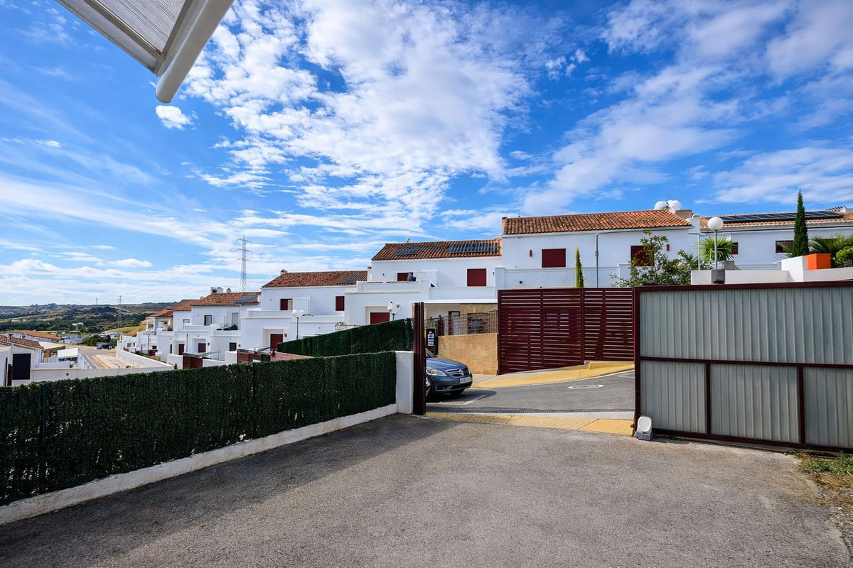 Se vende Pareada de 2 dormitorios en Costa Del Sol, Málaga, España