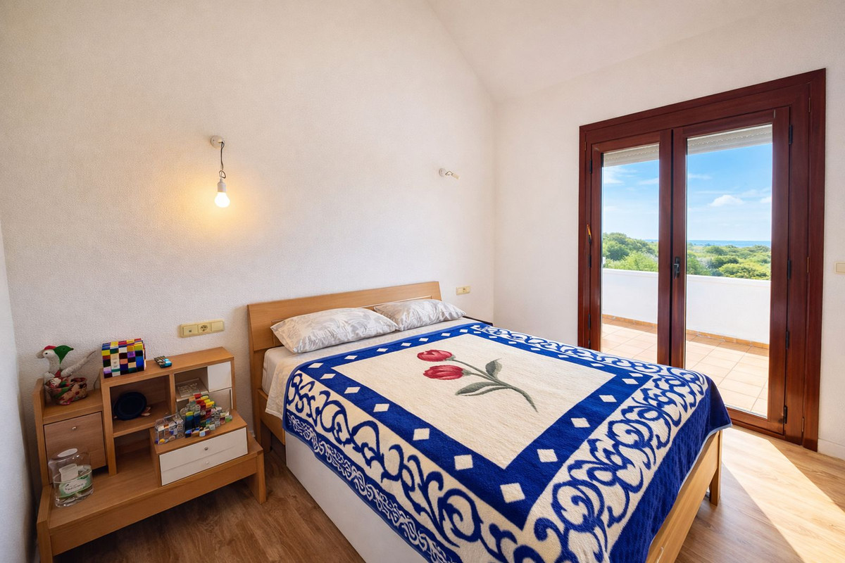 Se vende Pareada de 2 dormitorios en Costa Del Sol, Málaga, España