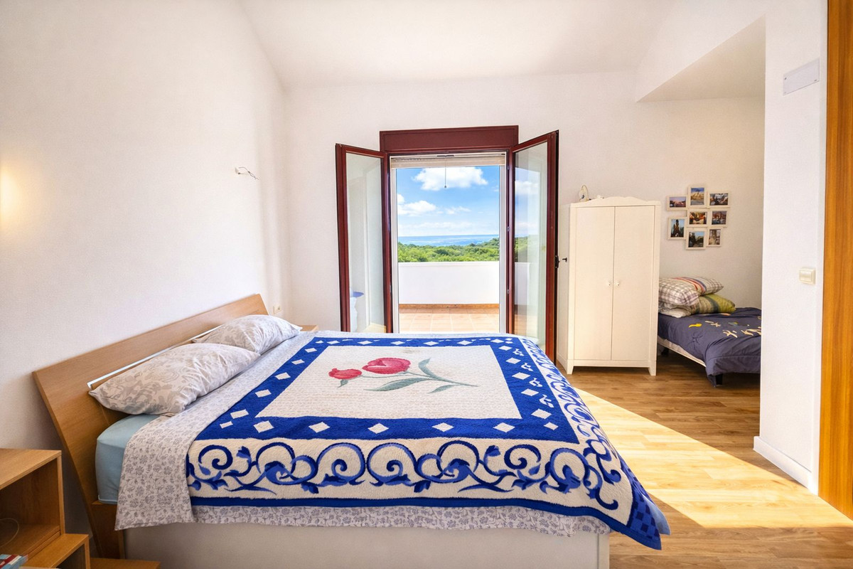 Se vende Pareada de 2 dormitorios en Costa Del Sol, Málaga, España