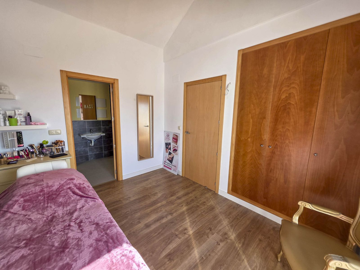 Se vende Pareada de 2 dormitorios en Costa Del Sol, Málaga, España
