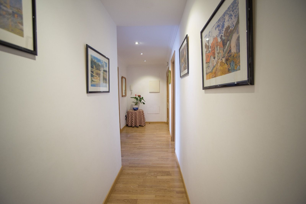 4 Bed Apartment for sale in Coín Costa Del Sol, Málaga, Spain