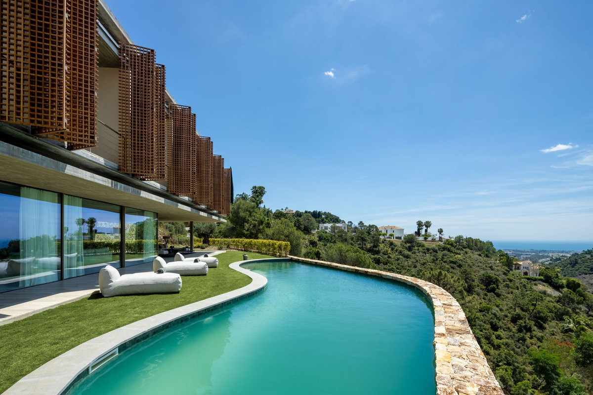 Se vende Villa - Chalet de 7 dormitorios en Costa Del Sol, Málaga, España