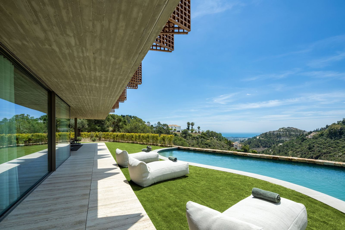 Se vende Villa - Chalet de 7 dormitorios en Costa Del Sol, Málaga, España