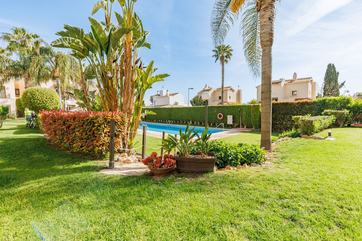 Se vende Adosada de 2 dormitorios en Costa Calida, Murcia, España