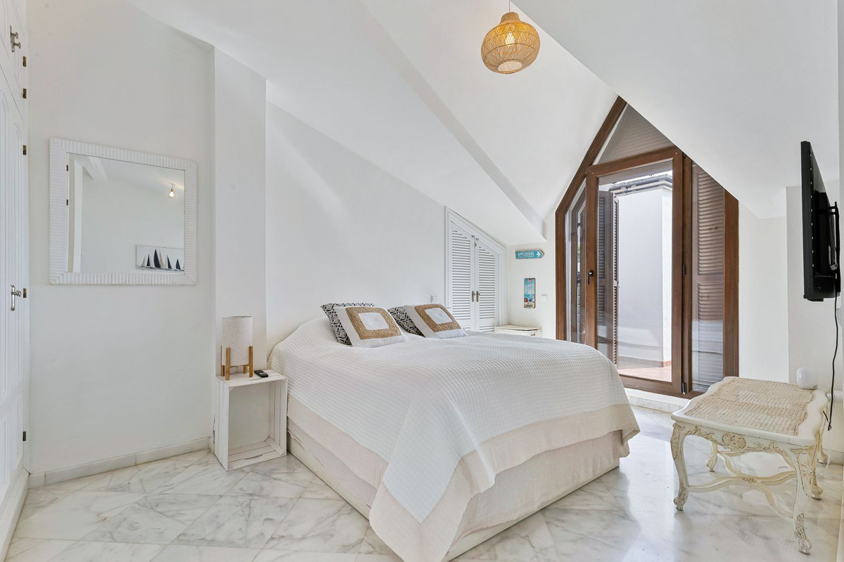 Se vende Ático de 2 dormitorios en Costa Del Sol, Málaga, España