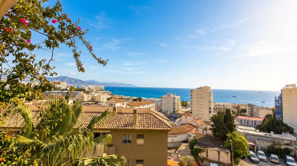 Se vende Apartamento Planta Media de 2 dormitorios en Costa Del Sol, Málaga, España