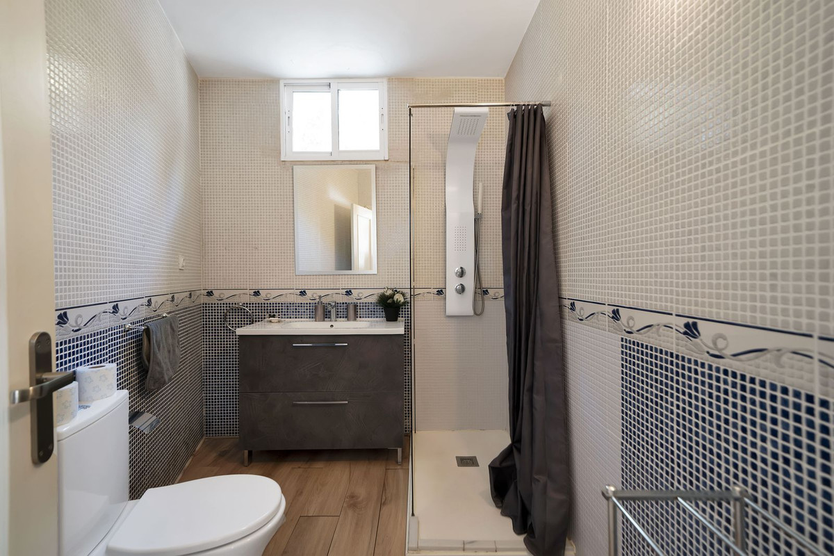 10 Bed Townhouse for sale in Marbella Costa Del Sol, Málaga, Spain