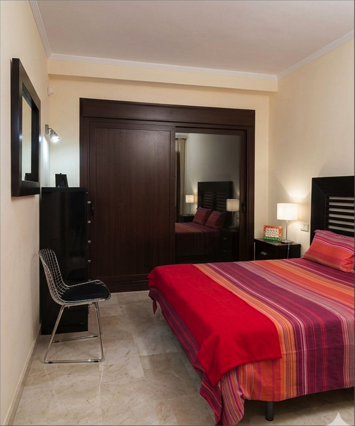 2 Bed Apartment for sale in Estepona Costa Del Sol, Málaga, Spain
