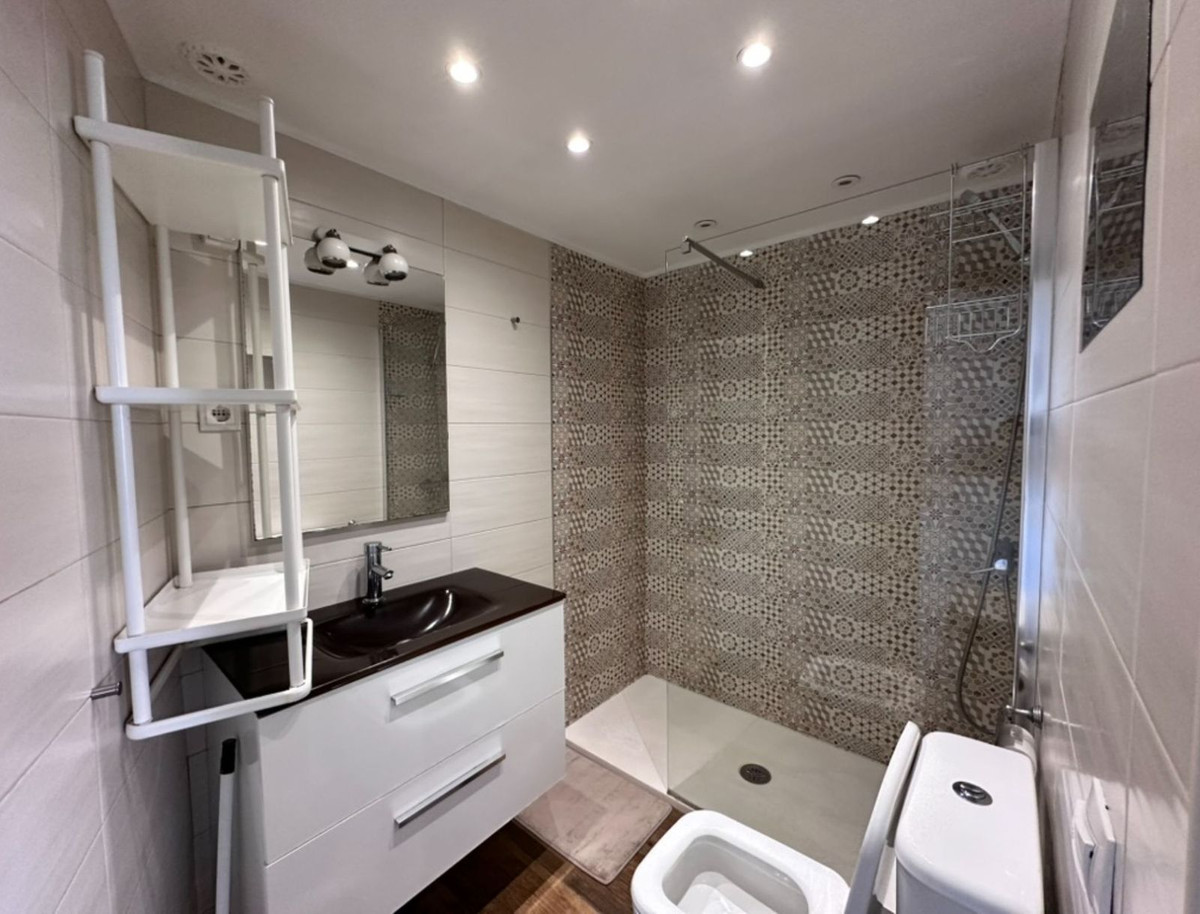 Se vende Estudio Planta Media de 1 dormitorios en Costa Del Sol, Málaga, España