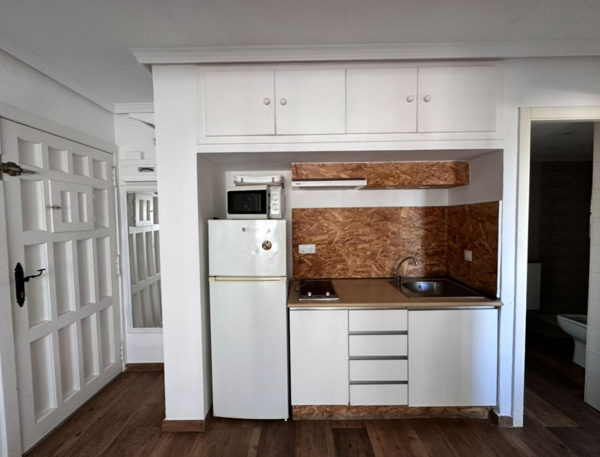 Se vende Estudio Planta Media de 1 dormitorios en Costa Del Sol, Málaga, España