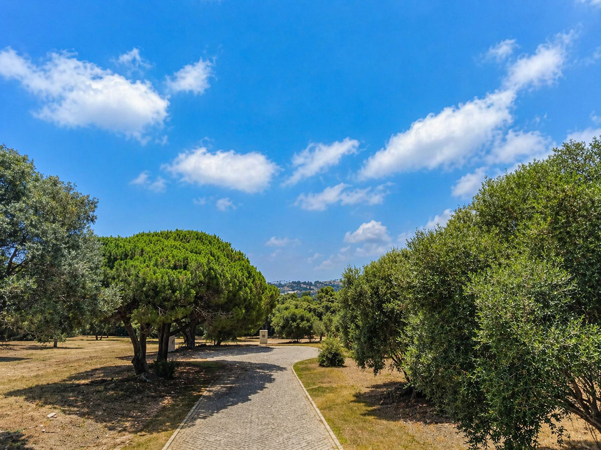 Se vende Terreno Urbano  en Costa Del Sol, Cadiz, España