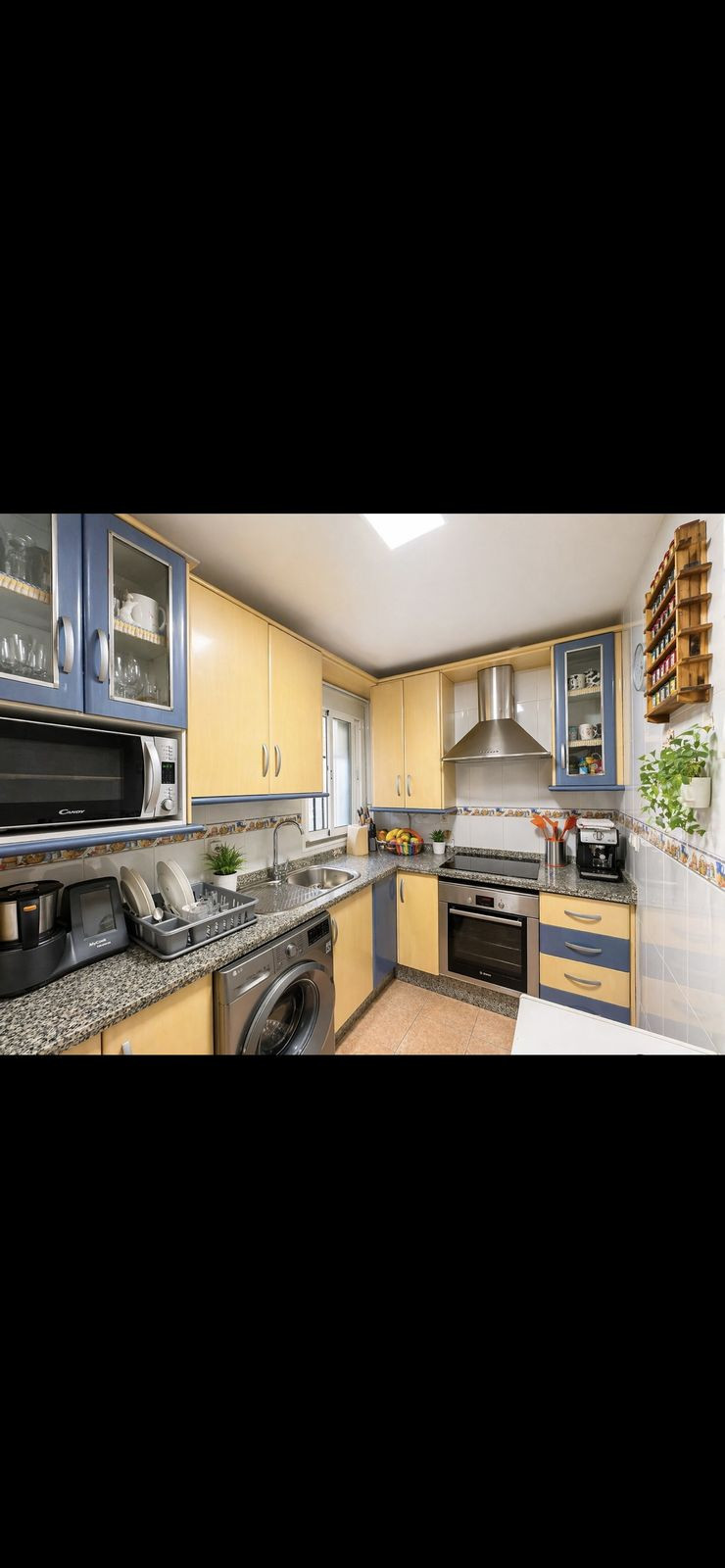 2 Bed Apartment for sale in Estepona Costa Del Sol, Málaga, Spain