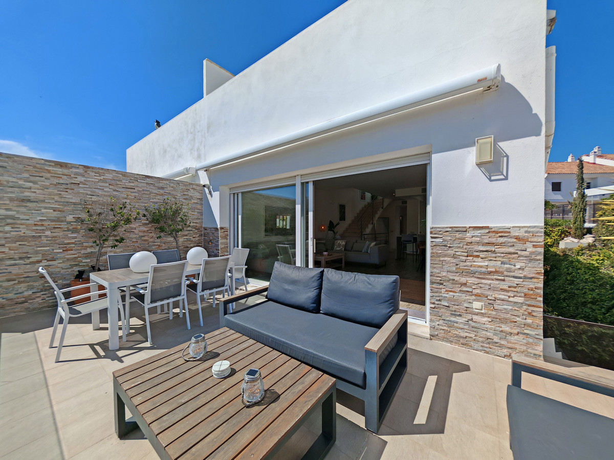 3 Bed Townhouse for sale in Riviera Del Sol Costa Del Sol, Málaga, Spain