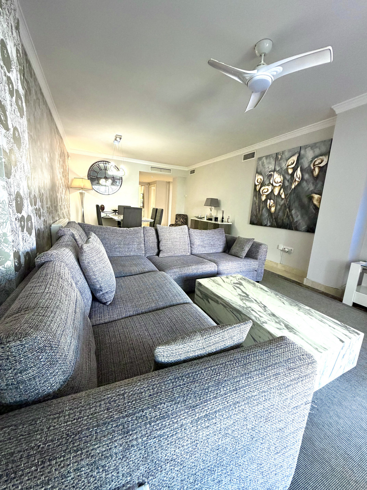 Se vende Apartamento Planta Media de 3 dormitorios en Costa Del Sol, Málaga, España