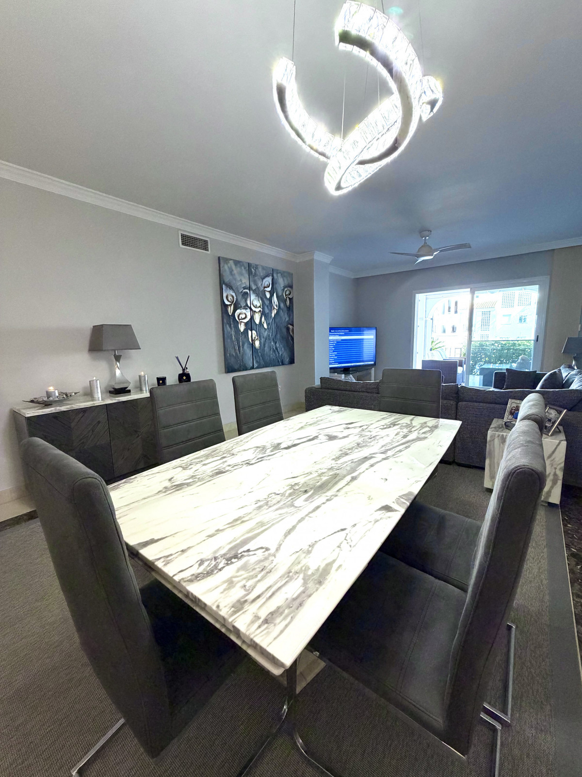 Se vende Apartamento Planta Media de 3 dormitorios en Costa Del Sol, Málaga, España