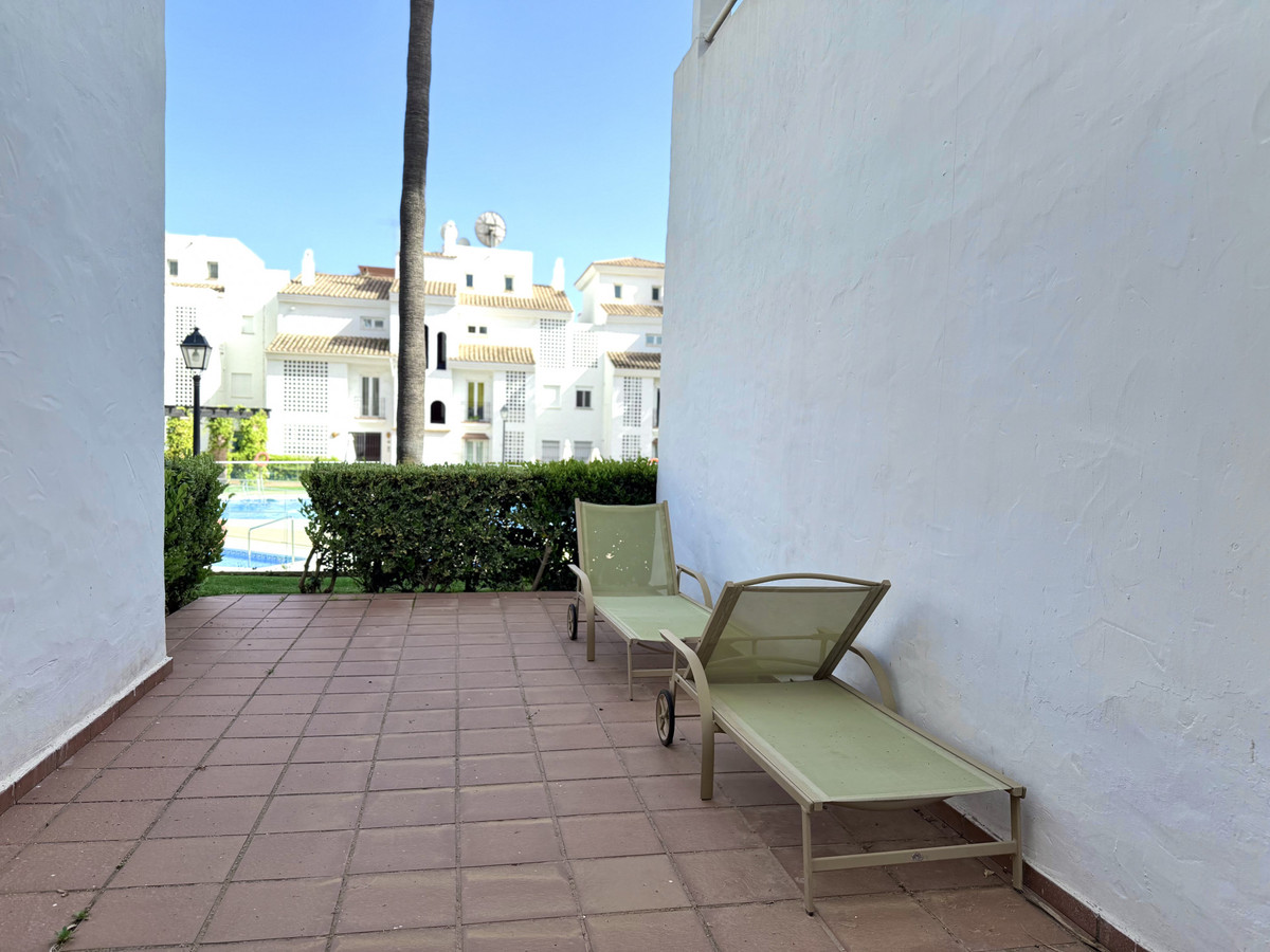 Se vende Apartamento Planta Media de 3 dormitorios en Costa Del Sol, Málaga, España