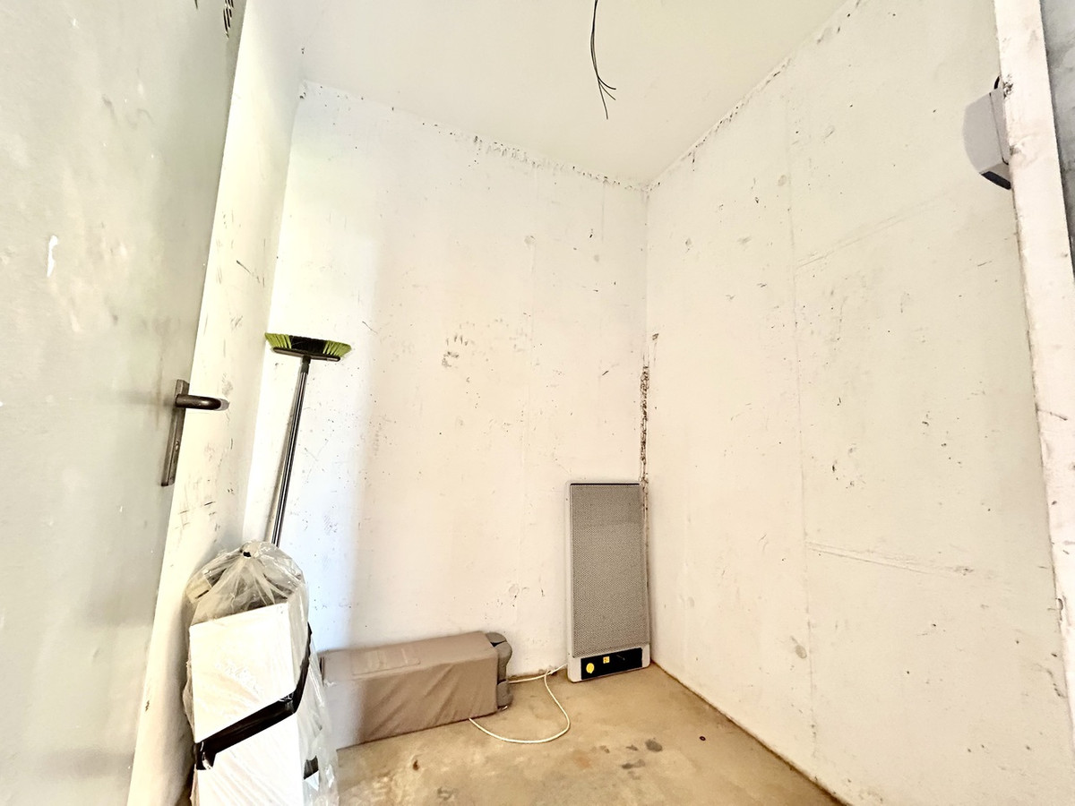 Se vende Apartamento Planta Media de 2 dormitorios en Costa Blanca, Alicante, España