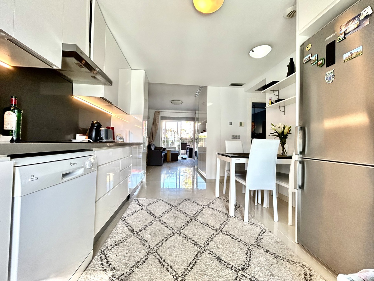 2 Bed Apartment for sale in Punta Prima Costa Blanca, Alicante, Spain
