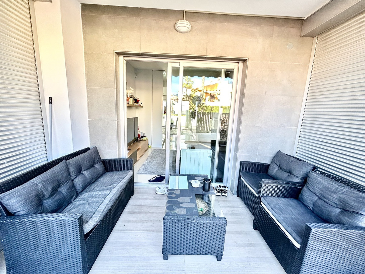 2 Bed Apartment for sale in Punta Prima Costa Blanca, Alicante, Spain