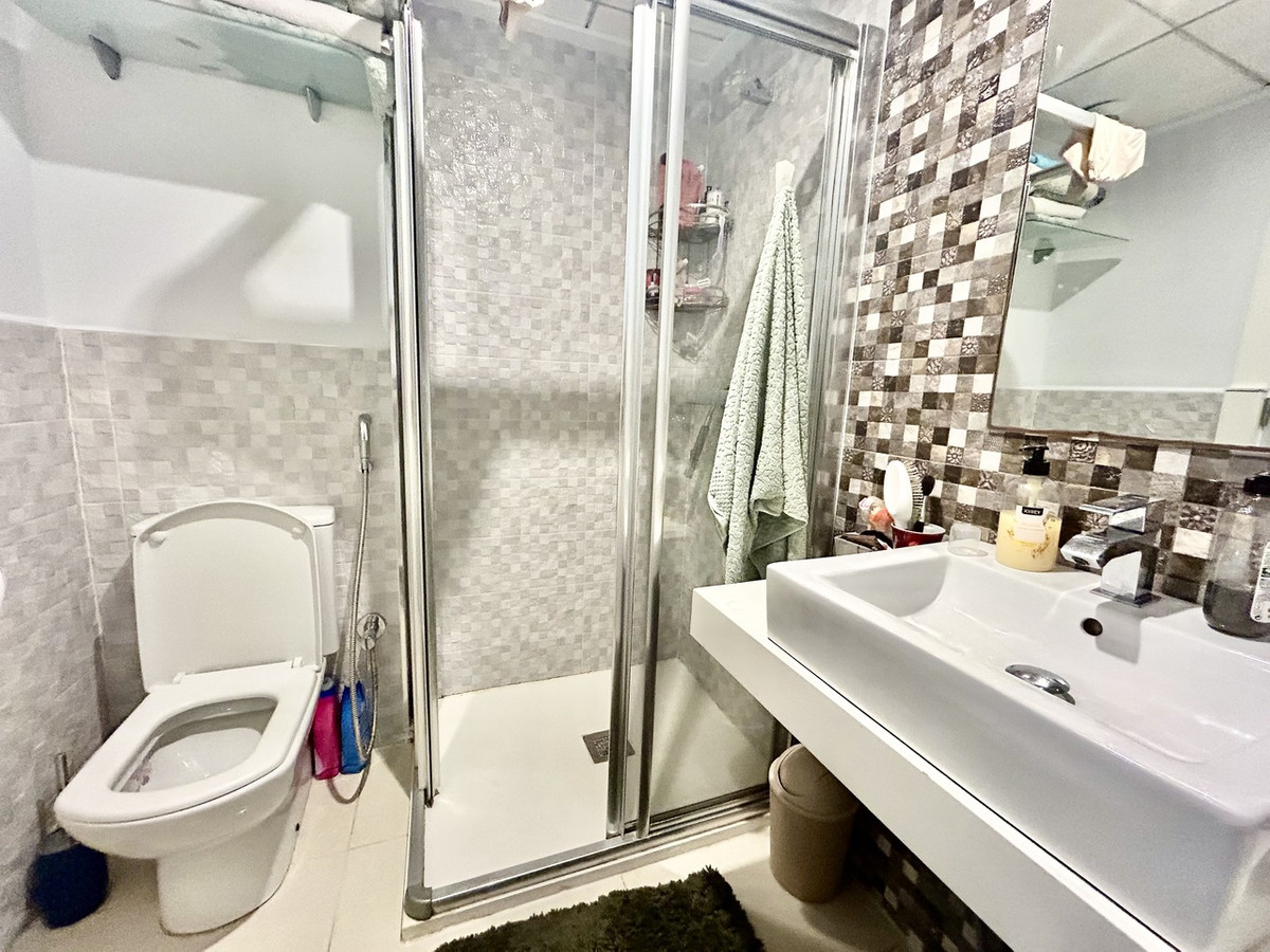 2 Bed Apartment for sale in Punta Prima Costa Blanca, Alicante, Spain