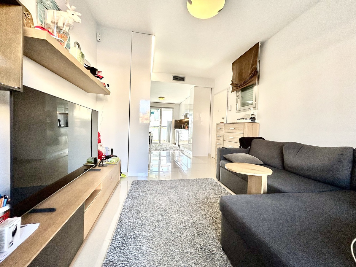 2 Bed Apartment for sale in Punta Prima Costa Blanca, Alicante, Spain