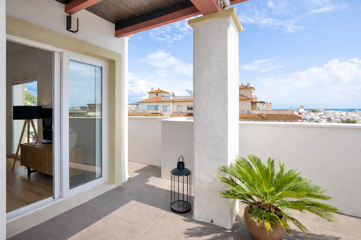 Se vende Ático de 2 dormitorios en Costa Del Sol, Málaga, España