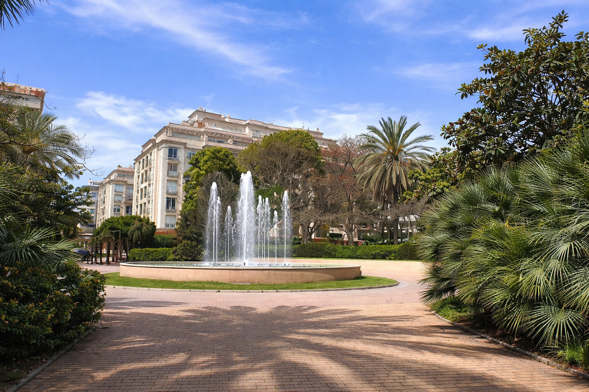 Se vende Ático de 2 dormitorios en Costa Del Sol, Málaga, España