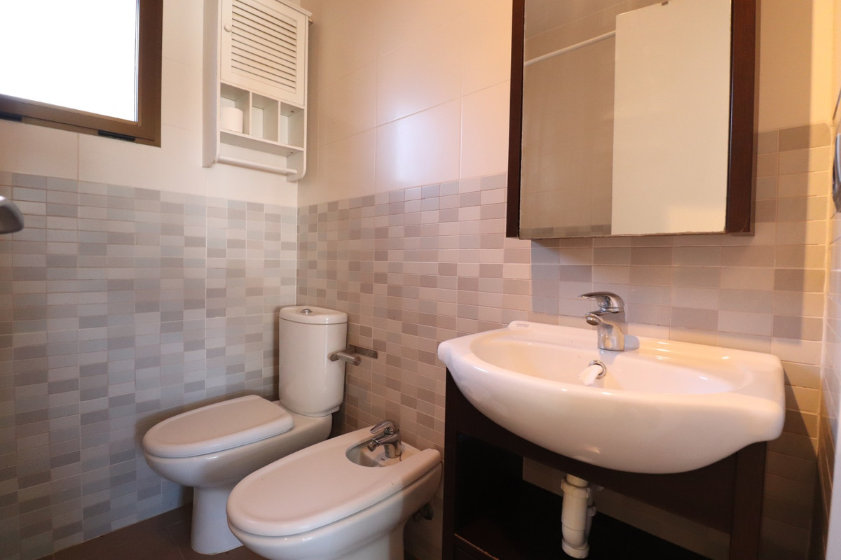 3 Bed Apartment for sale in Pinar De Campoverde Costa Blanca, Alicante, Spain
